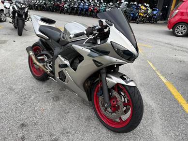 2008 Yamaha YZF R6 R6S 600cc 4 Cylinder Superbike