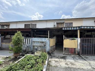 Renovated 4 Bedroom Double Storey Terrace, Taman Seri Meru, Klang