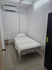 Single Lady Room, Sharing Toilet, Aircond, WIFI, Cuckoo, Cyberjaya