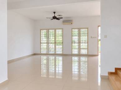 2 storey Superlink Terrace, Paloma, Jalan Sumazau, Klang