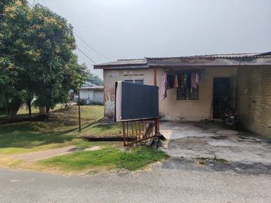Cornerlot Setingkat Kos Rendah di Balok Makmur, Kuantan