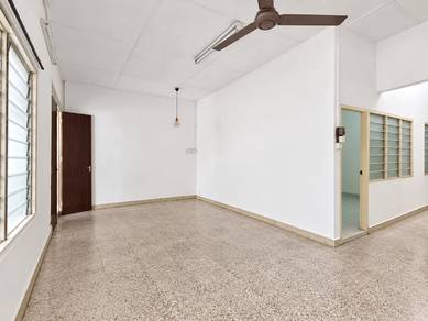 Basic Furnished @ Single Storey Terrace @ Taman Chai Leng Park , Perai