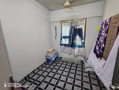 Pantai Indah Blok 55 Apartment Freehold Near KTM Pantai Dalam KL