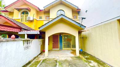 FACE OPEN+EXTRA LAND🔥 Double Storey Terrace Taman Puchong Perdana