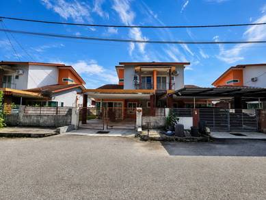 Taman Seri Murni Teluk Intan Double Storey Semi D Hot Unit For Sale