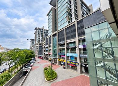 Corner Shop G Floor Queensville Bandara Sri Peramisuri for rent