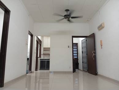 Skudai Villa