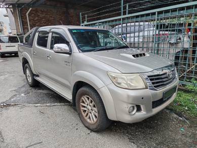 2014 TOYOTA HILUX 3.0 (A) G tip top condition NEGO