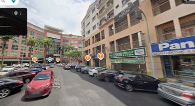 Ground floor shop cheras business centre suitable for pub & etc yulek