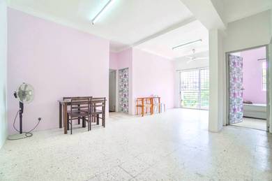 Kenari Court