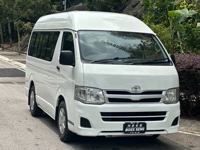 2013 Toyota Hiace 2.5 Window Van Diesel Manual