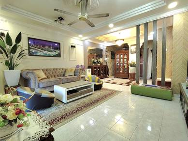 RENOVATED- Double Storey Garnet Emerald Rawang Selangor