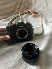 Fujifilm X-T20 Mirrorless camera with Fujinon lens