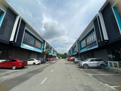 RENT 1.5 Storey Link Factory with CF @ Rajawali Telok Panglima Garang