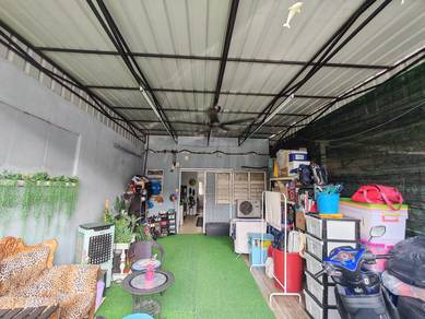 Below Market. 2 Storey, Taman Kantan Permai,Kajang  (Kos Rendah)