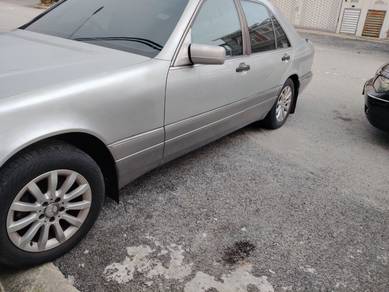 1995 Mercedes Benz 300SE 3.0 (A)