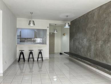 Puncak Seri Kelana Kondominium