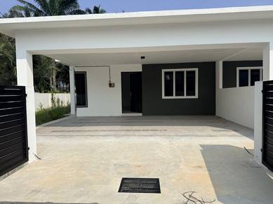Semi-Detached-House-for-rent-Ayer-Tawar-Perak