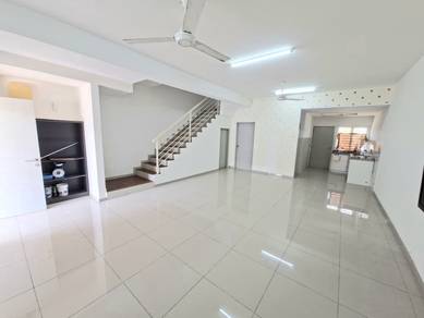 SPECIAL Double Storey Azalea Taman Putra Bukit Rahman Putra Sg. Buloh