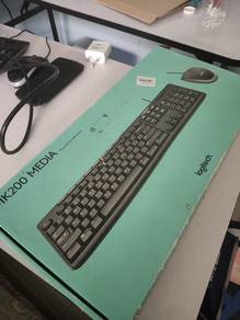 Logitech MK200 Media Keyboard and Mouse Set