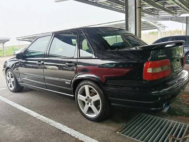 Volvo S70 2.0 T (A)