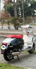 Lambretta G350 Series 2 classic scooter TMM