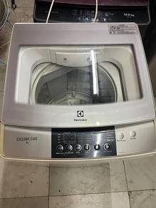 Mesin basuh Electrolux 8kg