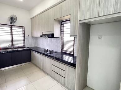 CASAGREEN cybersouth 2 storey ENDLOT house for rent BIG nice fully AC