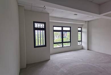 Bandar teknologi 2nd floor shop for rent ,kajang