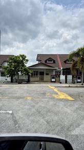 New 1.5 Storey Semi D Facing Playground Gated