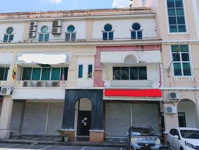 3-Storey Intermediate Shoplot for Sale | 101 Commercial Centre