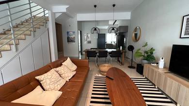 Freehold 2-Tingkat Rumah Teres Di Jln Kebun, Shah Alam