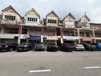 [3rd floor] Shop lot Cosmoplex Salak Tinggi Sepang