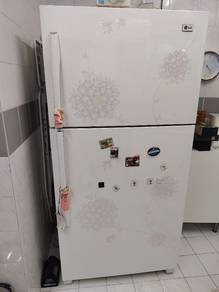 LG 2 doors Big fridge