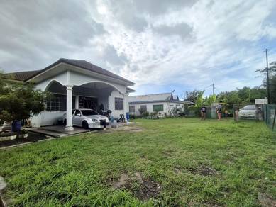 Rumah Bungalow Single Storey Kampung Melayu Sri Kundang, Kundang