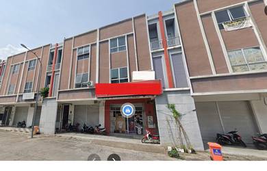 SAVE RM 100K !! 3-Sty Shoplot 22x70 @ Sabak Bernam, Selangor
