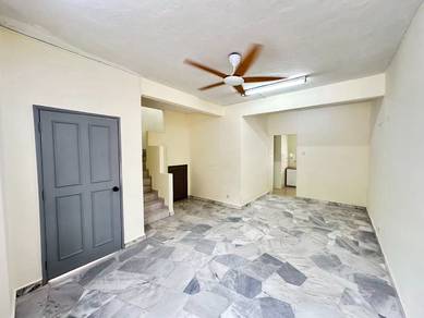 Partially 2-Storey Terrace House 4b3b USJ 6 Subang Jaya Near LRT