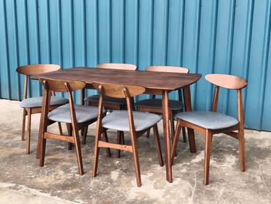 OFFER: Meja makan 6 seater