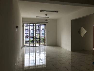 Green Suria Apartment @ Bandar Tun Hussein Onn BELOW MARKET FULL LOAN
