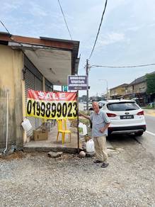 Rumah Kedai Lokasi Strategik Kuala Terengganu