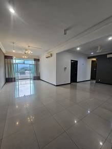 FETTES RESIDENCE for sale  -- bu 2000sf , Worth Buy !!