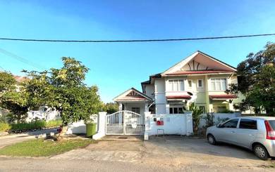 END LOT SEMI-D CLUSTER DOUBLE STOREY LAUTAN SAMUDERA Puncak Alam