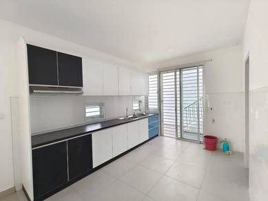 Chloe Residence Corner unit House For Sale