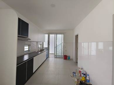Chloe Residence Corner unit House For Sale