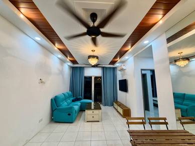 Fully Furnished Platinum Splendor @ Semarak