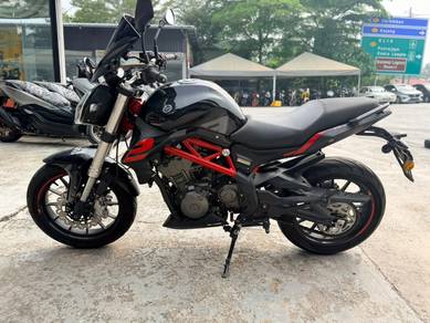 Benelli TNT249S low mileage tiptop