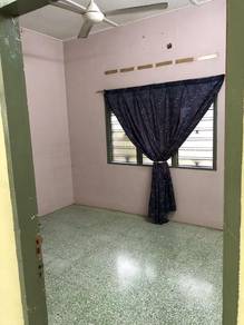 Semi-Detached-House-for-rent-Jerantut-Pahang-2