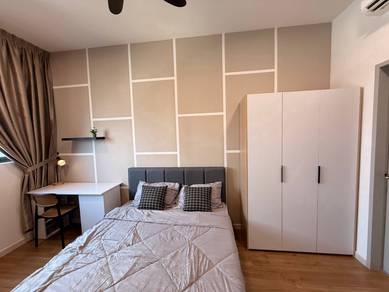 Setapak M Astra Female Unit Master Room! (FREE utilities wifi)