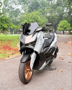 Yamaha Xmax 250 V3 (2025)