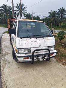 Nissan VANETTE 1.5 C22 (M)